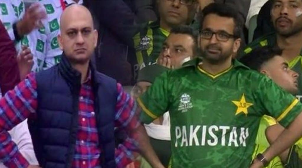 disappointed-pakistani-fan