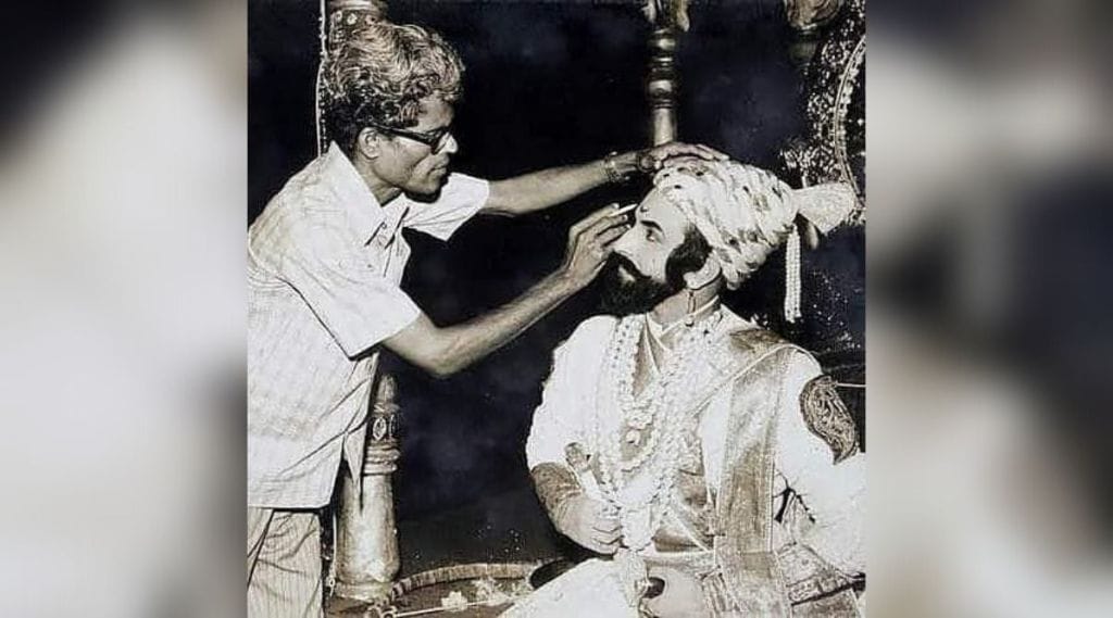 marathi hostorical films controvery, har har mahadev, chandrakant mandhre, bhalaji pendharkar, chhatrapati shiwaji film, vedat marathi veer daudale saat, ऐतिहासिक चित्रपट वाद, चंद्रकांत मेंढारे, भालाजी पेंढारकर, छत्रपती शिवाजी, हर हर महादेव, वेडात मराठे वीर दौडले सात