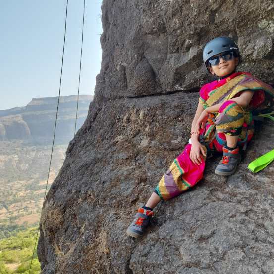 इतक्या लहान वयातील तिच्या या कामगिरीचे सर्वच स्तरातून तिचे कौतुक केले जात आहे.