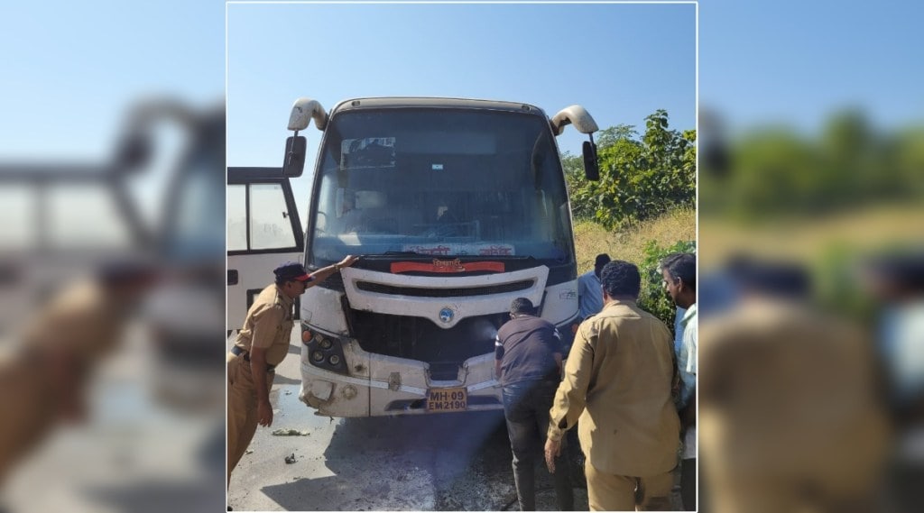 Shivshahi bus going from Borivali to Nashik caught fire near Shahapur