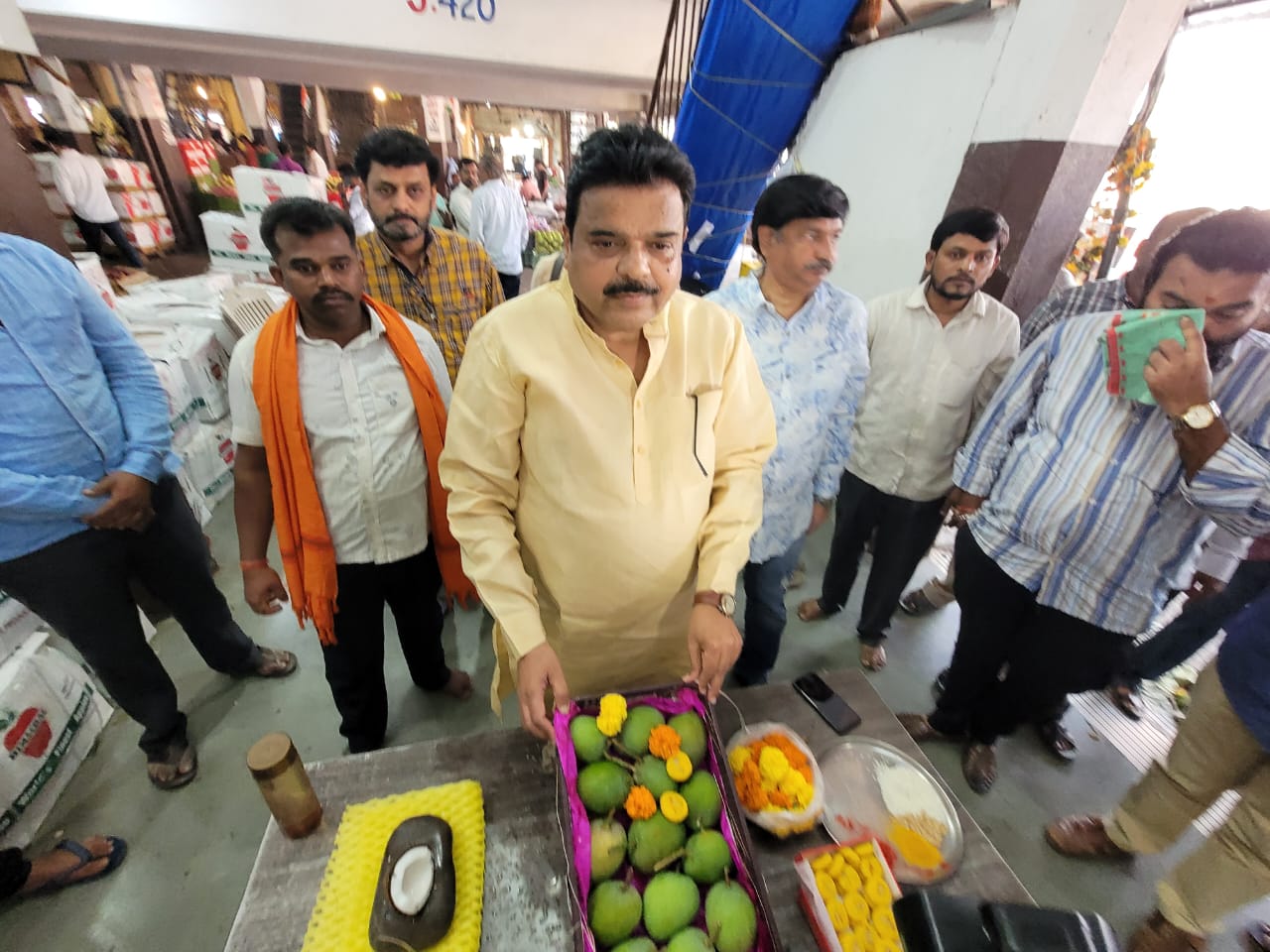 First box of this seasons Alphonso mango arrived from devgad to apmc market Mumbai