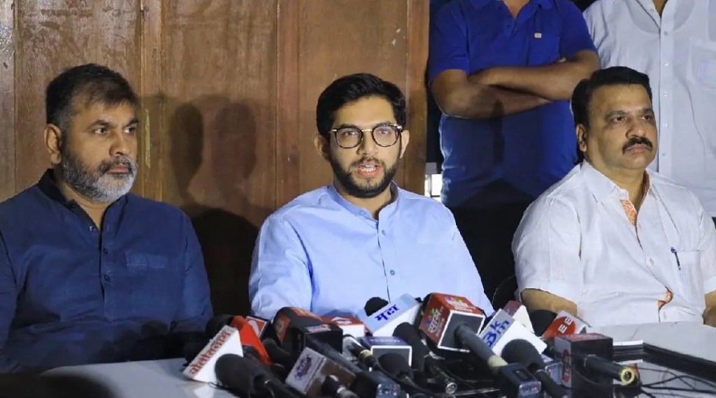 aditya thackeray reaction after victory of ravindra dhangekar