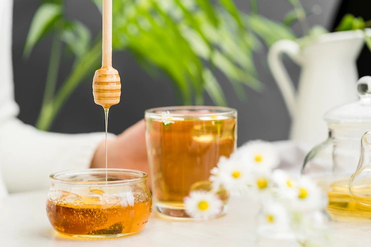 honey on skin precautions