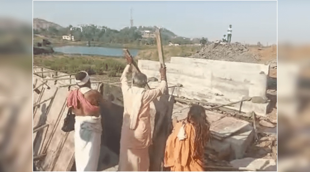 Sadhu-Mahant aggressive against construction in Brahmagiri area nashik