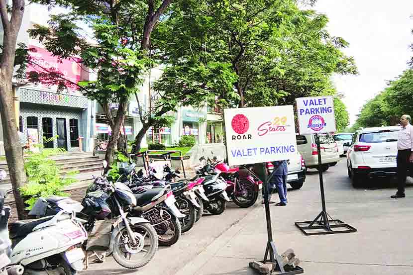 Lack Of Parking Spaces In Navi Mumbai City