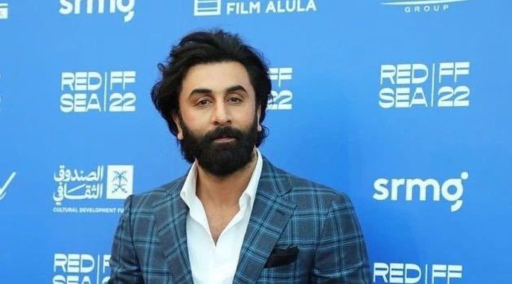 ranbir kapoor wants to work with pakistani celebs, ranbir kapoor the legend of maula jatt, ranbir kapoor raha, ranbir kapoor pakistani celebs, ranbir kapoor movies, ranbir kapoor fawad khan, ranbir kapoor at red sea film festival