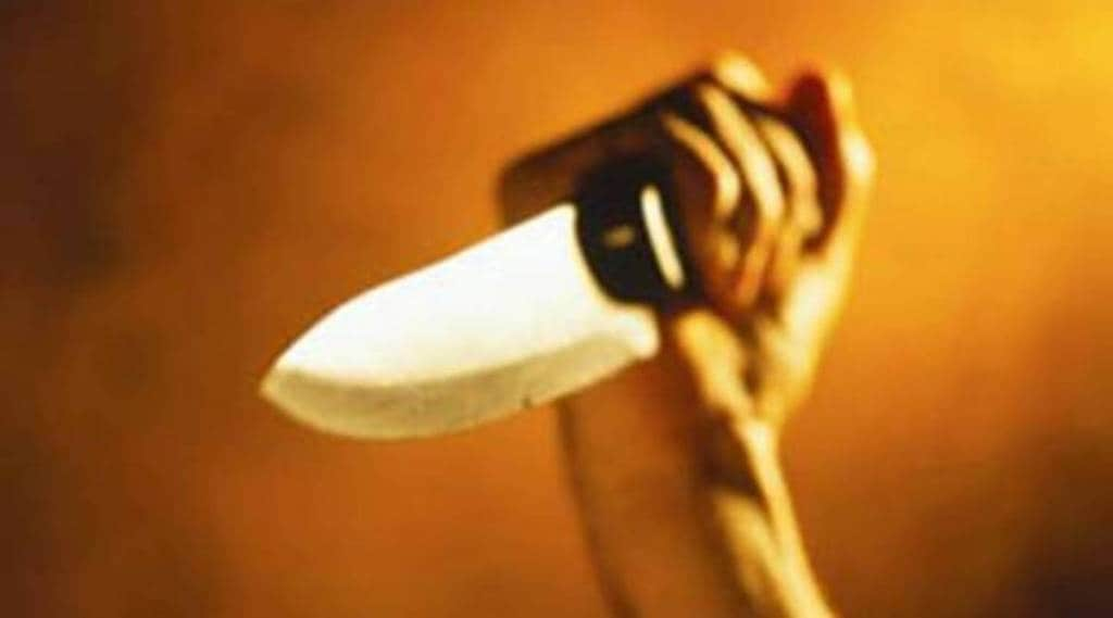 man stabbed with a sharp weapon in yerwada area