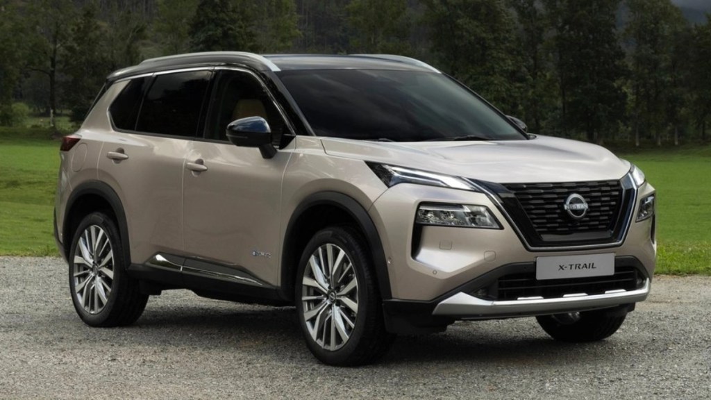 Nissan X Trail SUV लवकरच होणार लाँच (Photo-financialexpress)