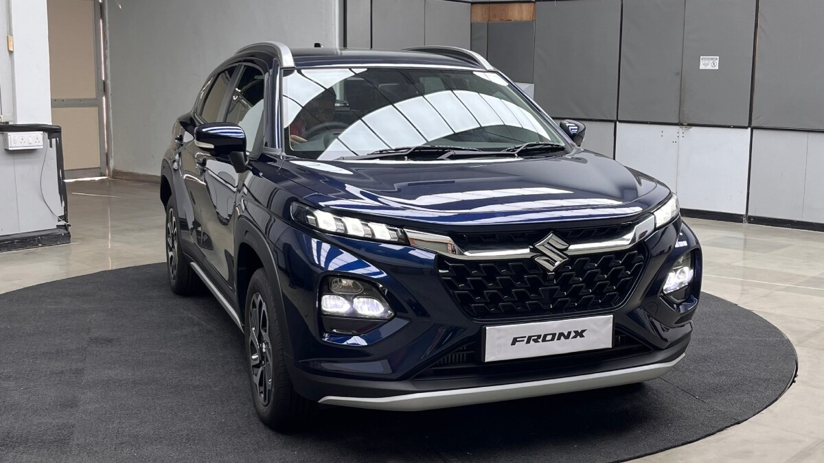 Maruti Suzuki Fronx: Fronx, Maruti Suzuki च्या Baleno-आधारित SUV कूपचे ऑटो एक्स्पो 2023 मध्ये अनावरण झाले असून या नवीन SUV कूपची विक्री एप्रिलपर्यंत ब्रँडच्या Nexa आउटलेट्सद्वारे केली जाईल.