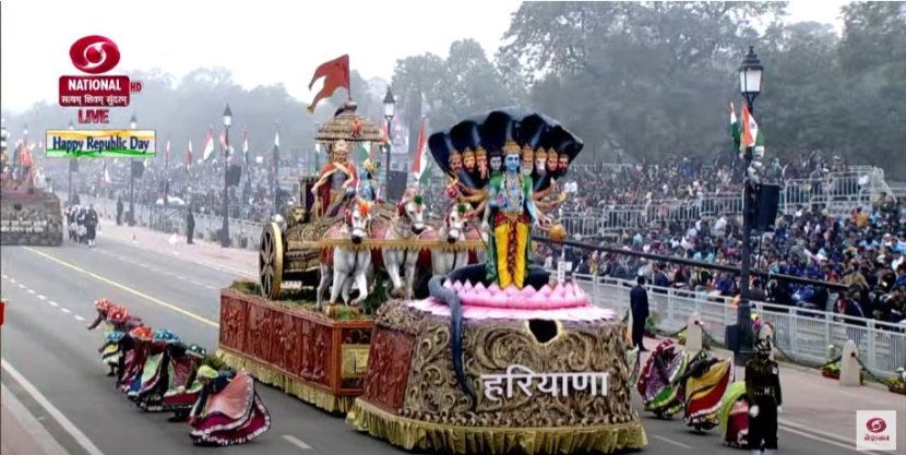 यामध्ये भगवान श्रीकृष्ण अर्जुनास गीतेमधील ज्ञान सांगताना दाखवलं गेलं.