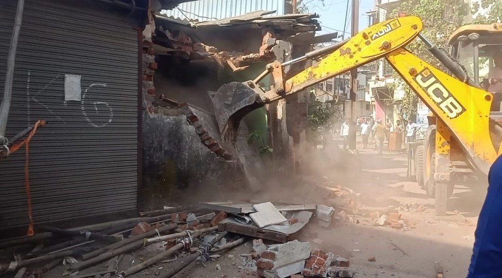 encroachments removed Ulhasnagar