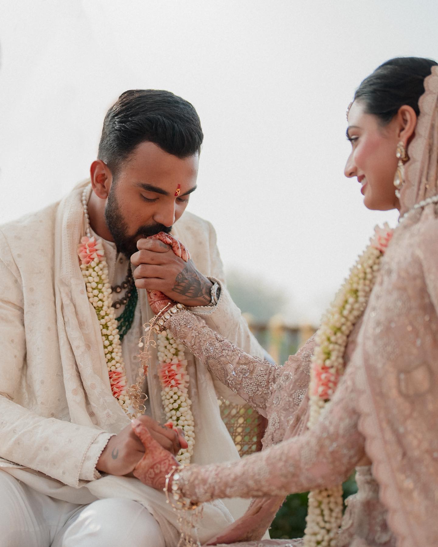 kl rahul athiya shetty wedding photos (3)