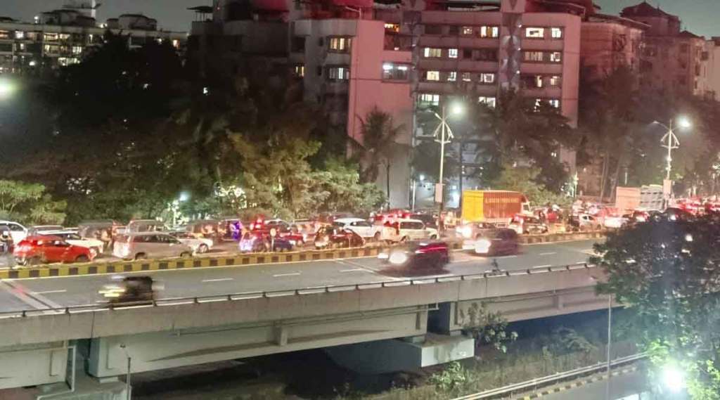 traffic jams in navi mumbai