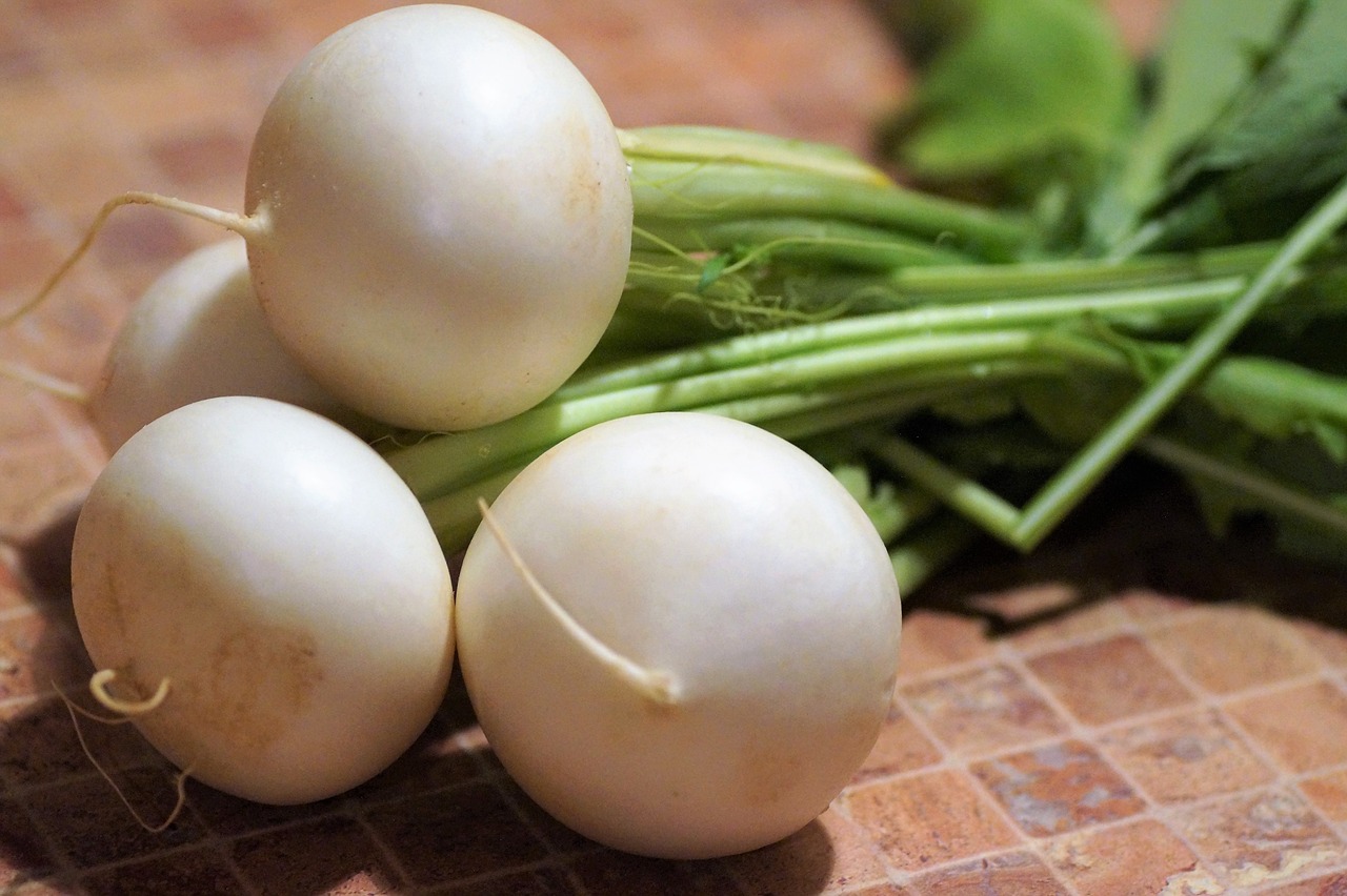 radish leaves benefits