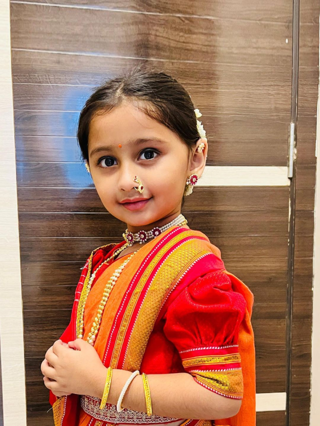 262 Likes, 3 Comments - @samtaandshrutistudio on Instagram: “Client diaries  😍 How beautiful is… | Kids dress patterns, Traditional baby dresses, Kids  fashion dress