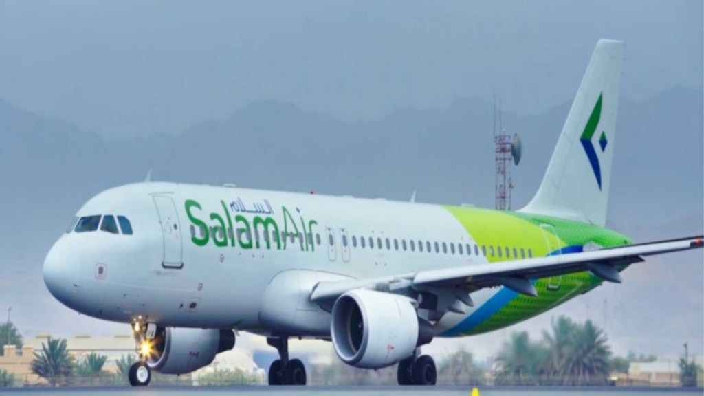 Salam Air plane makes emergency landing in Nagpur due to malfunction