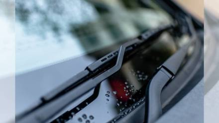 Five tips on Windshield wiper care for your car