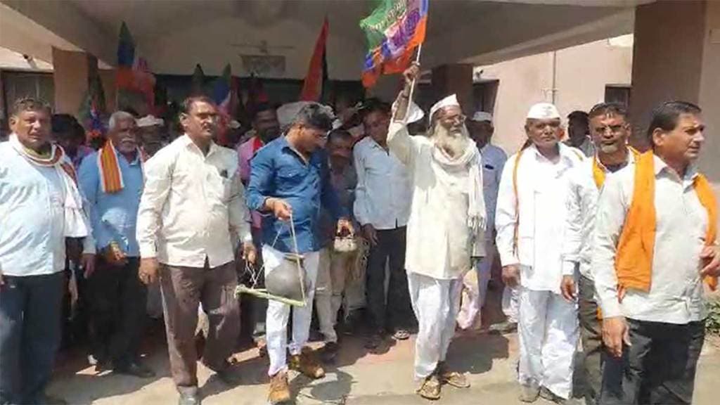 senior artist protest by symbolic funeral procession