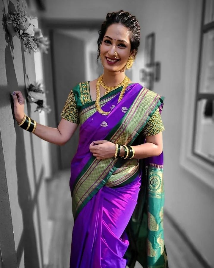 Pragya Jaiswal looks elegant in a banarasi silk saree at a shop opening!