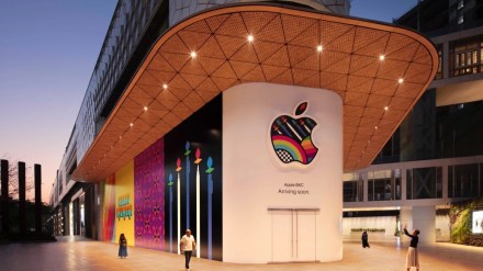 apple launch first retail store in umbai bkc