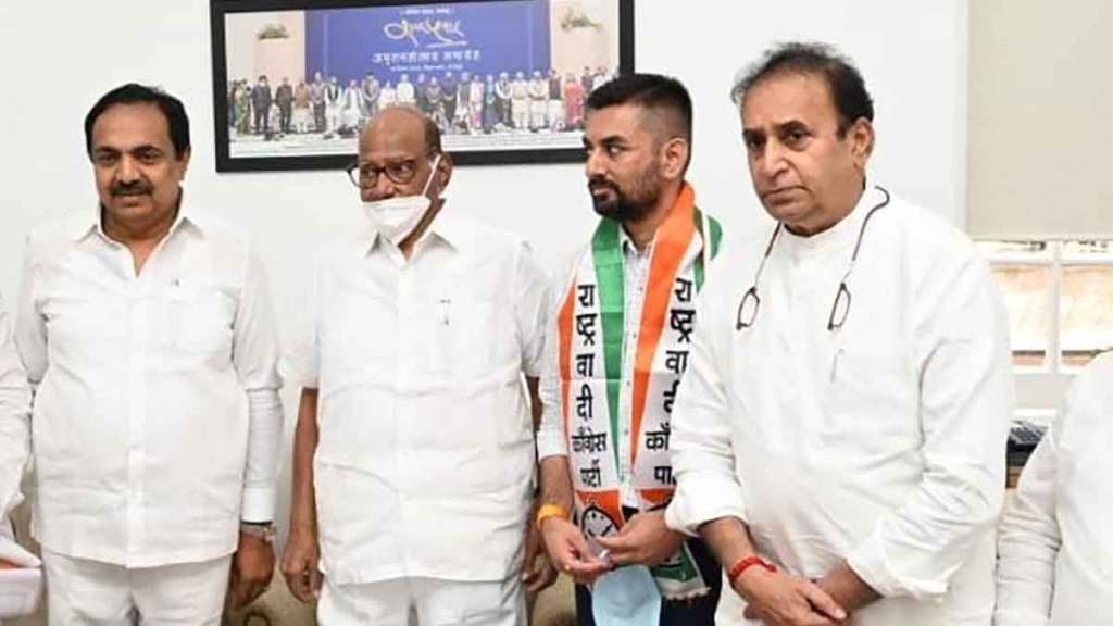 wardha district central cooperative bank ex chairman sameer deshmukh join ncp party in mumbai