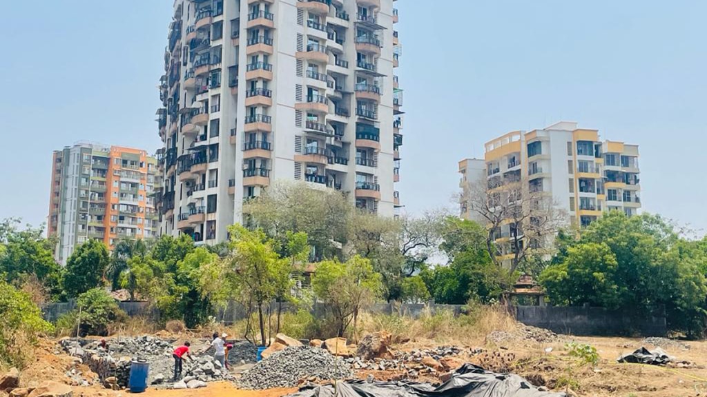 residence protest kalyan dombivli municipality construction crematorium