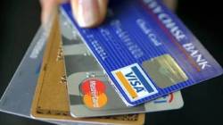 Credit – Debit कार्ड वापरताय? मग Classic, Gold, Platinum आणि Titanium चा अर्थ माहित आहे का?