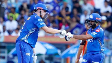 Mumbai Indians vs Sunrisers Hyderabad Match Score in Marathi