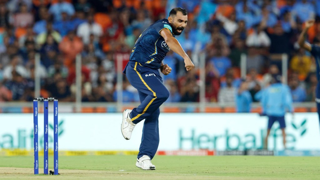 GT vs DC Match: Capitals batsman guarded by Shami's incisive strike Delhi only 131-run challenge for victory against Gujarat