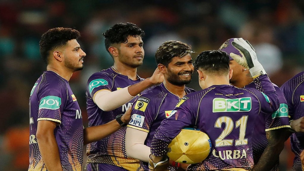 SRH vs KKR Highlights: Kolkata beat Hyderabad by five runs Varun Chakraborty saved nine runs in the last over