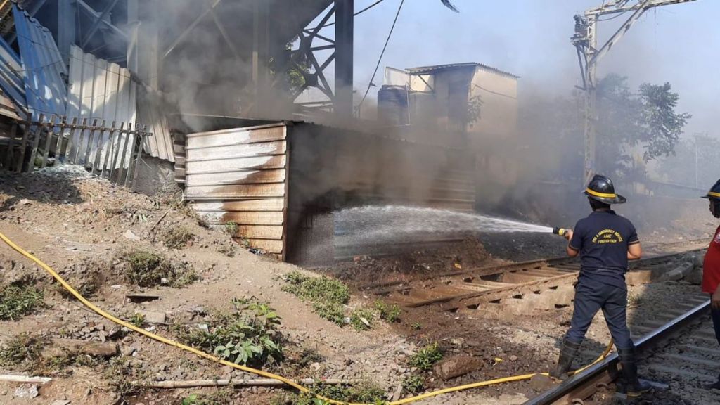 fire at ambarnath station