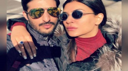 sushmita-sen-with-boyfriend