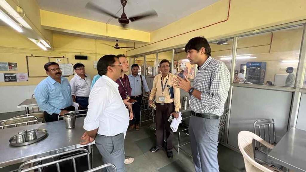 thane municipal administration decision to renovate rajiv gandhi medical college hostel