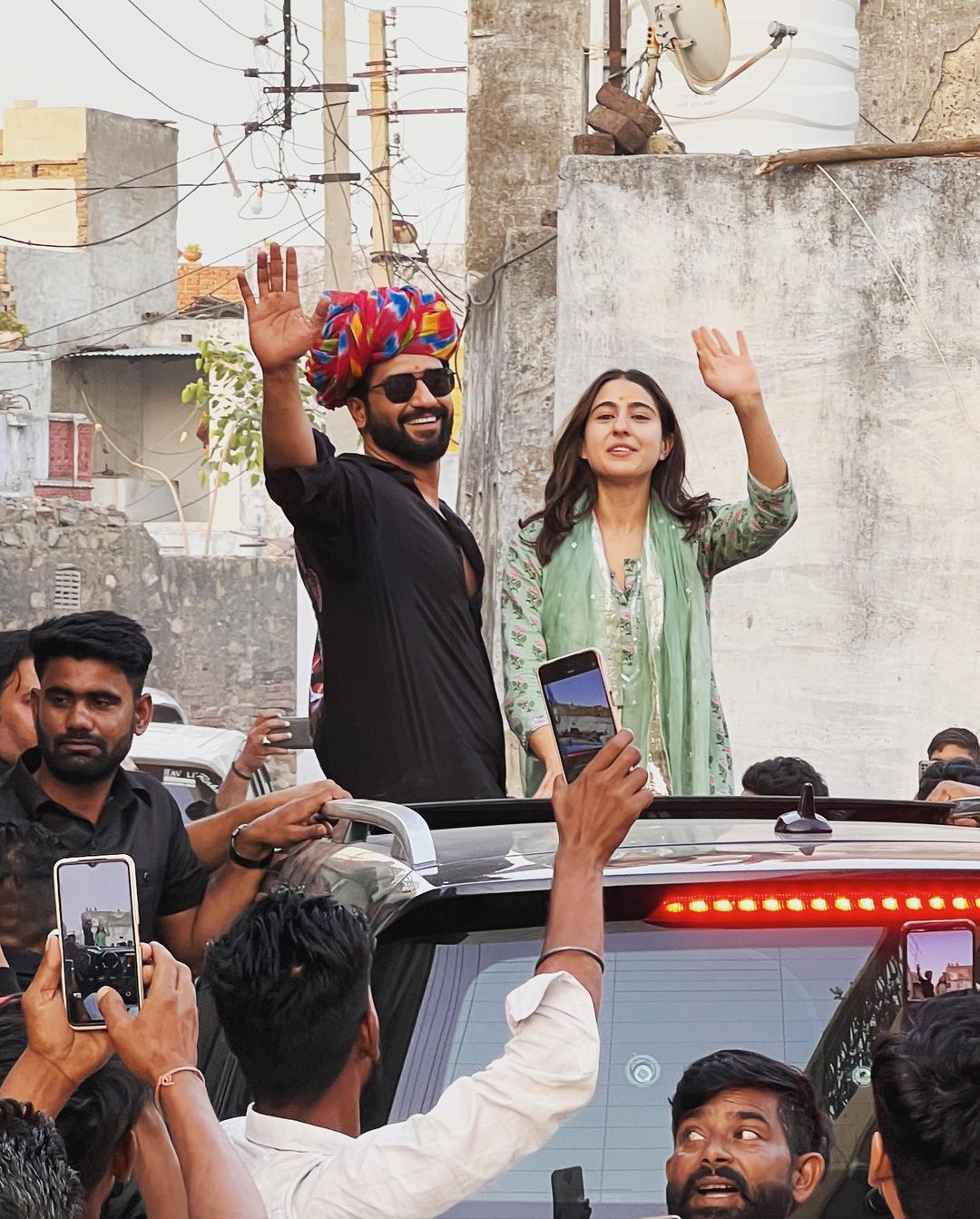 vicky kaushal and sara ali khan