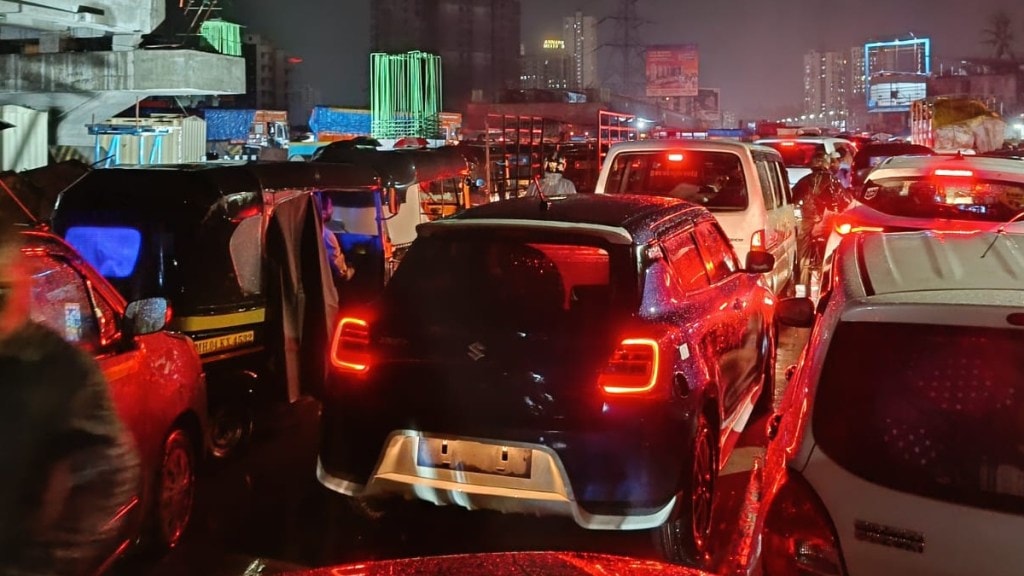 Traffic jam on Shilphata road thane