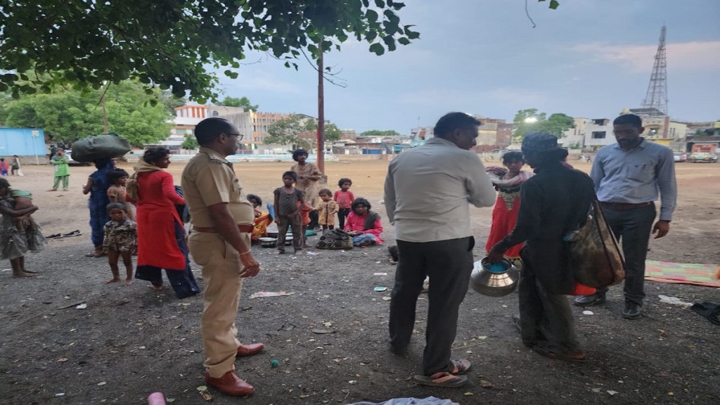 gang of beggars Bhandara