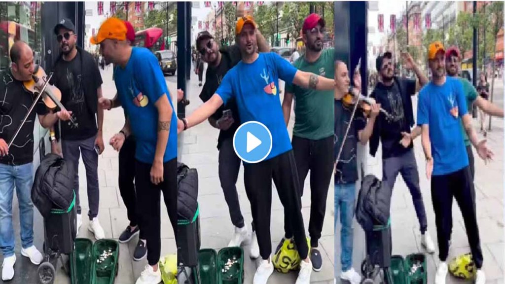 Harbhajan and Sreesanth's bromance funny pose were seen in the streets of London video goes viral