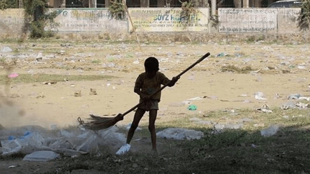 two migrant child laborers working hotel rescued Deputy Commissioner Labour's office nashik