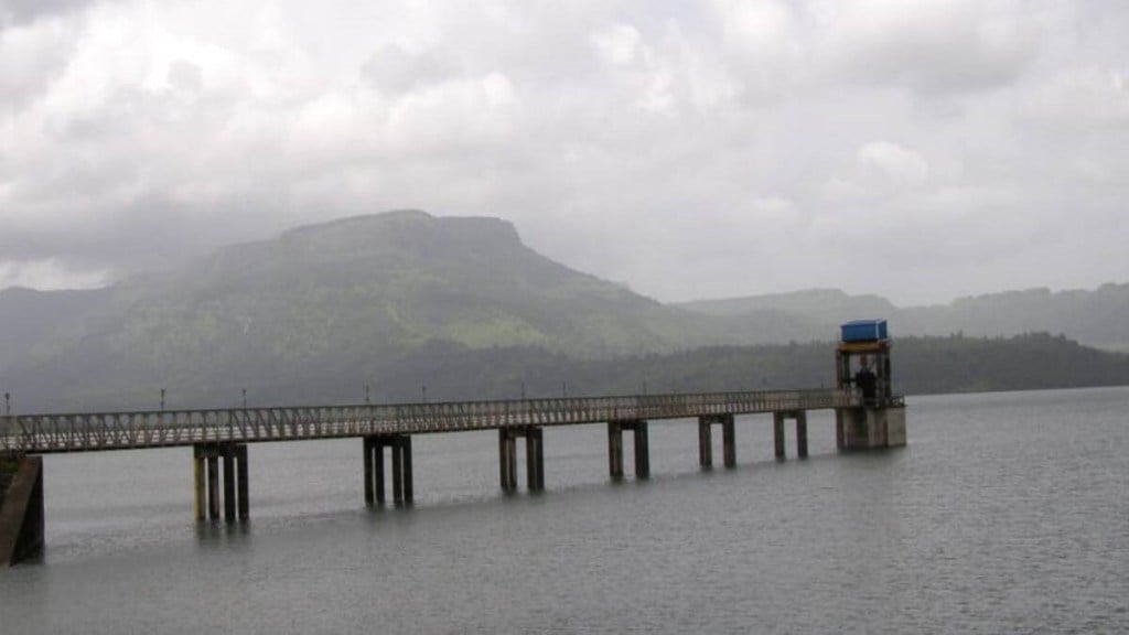 rain in Morbe Dam