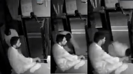 man take-nap-in-moving-bus-jumped-out-of-the-door-video-viral