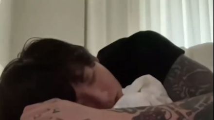 BTS K-Pop Star Jungkook falls asleep during live 6 million people watch it for 21 minutes