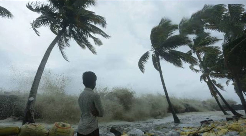 monsoon_cyclone_Loksatta