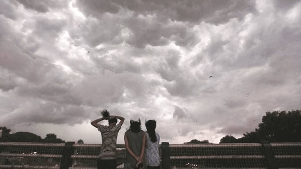 nagpur farmers common people waiting rain