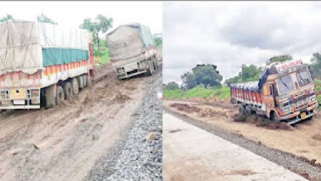 A large number of potholes on the road from Sakoli to Shirpurbandh