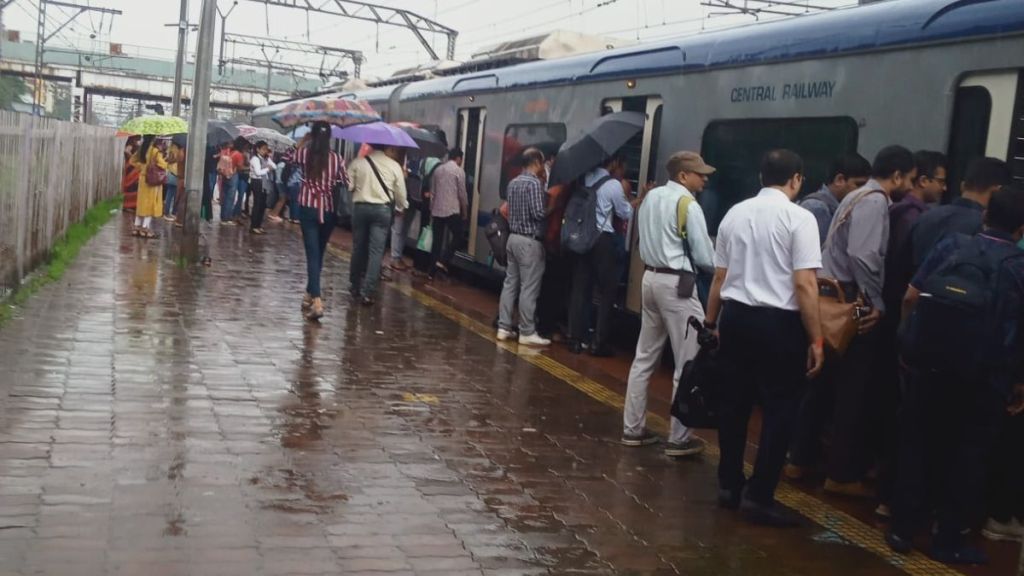 Dombivli railway station