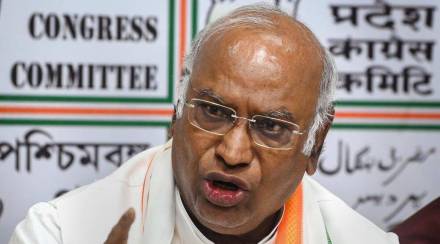 kharge tells congress cadre to develop local leadership