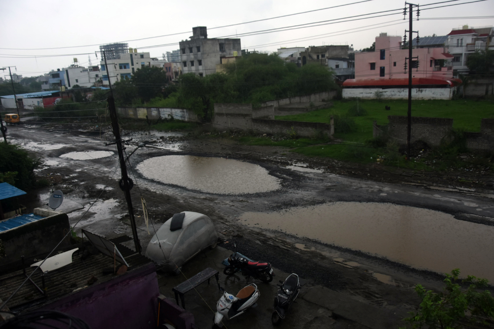 Nagpur Potholes Photos 2023