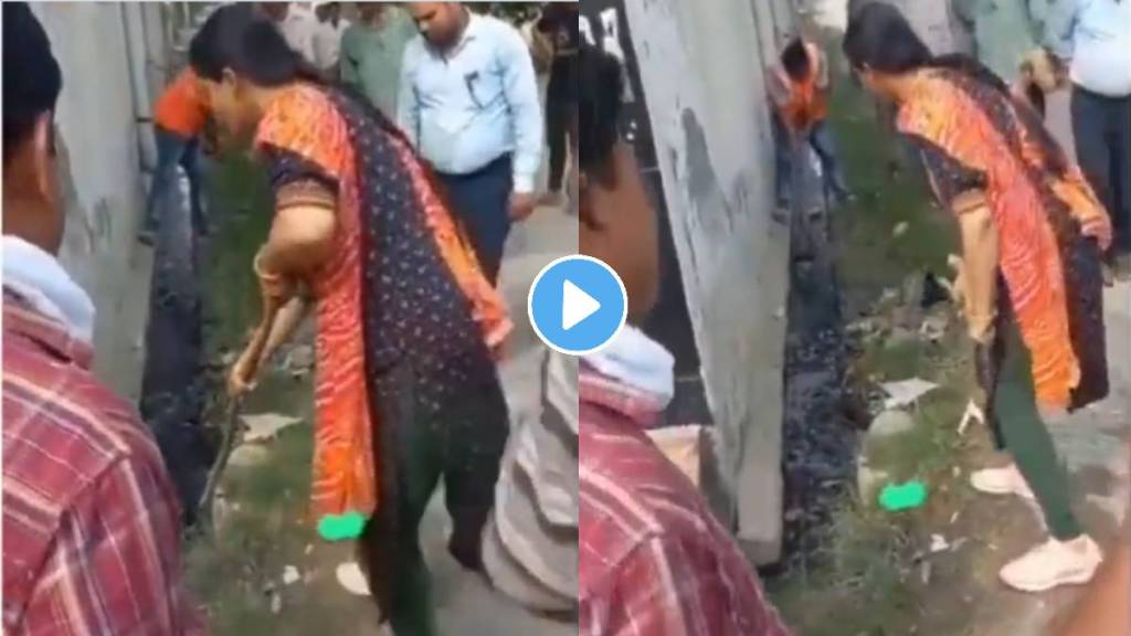 Uttar pradesh bareilly municipal commissioner nidhi gupta reprimanded seeing the mess