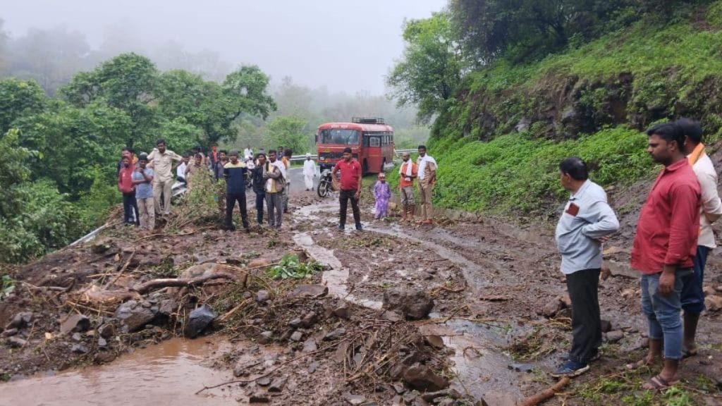 crevasse collapsed near chikhaldara