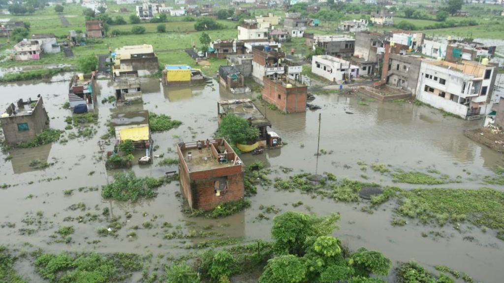 nagpur city drenched in rain